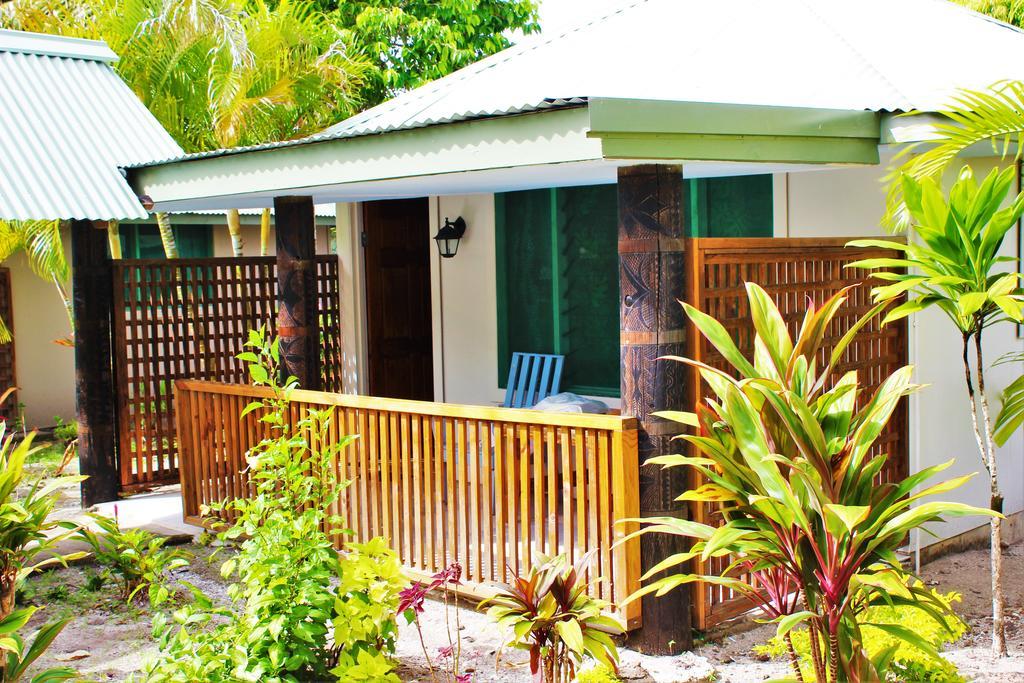 Le Uaina Beach Resort Faleapuna Bilik gambar